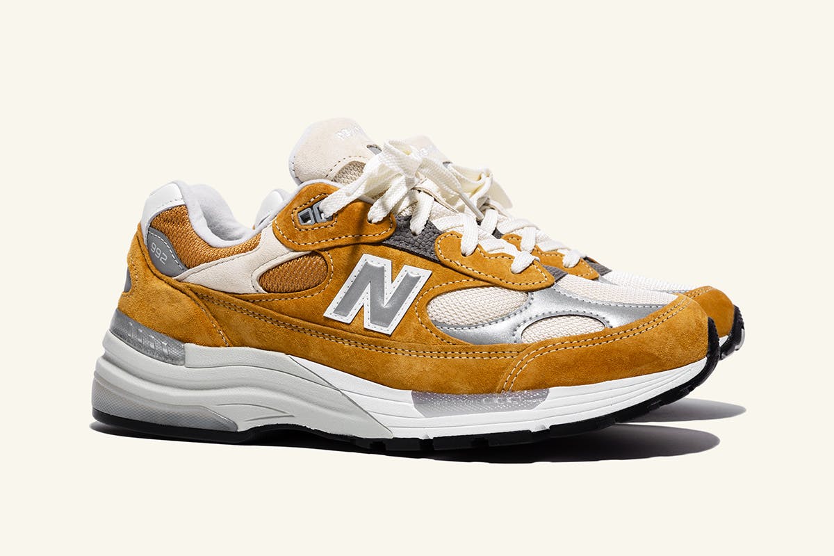 Packer x New Balance 992: Official 